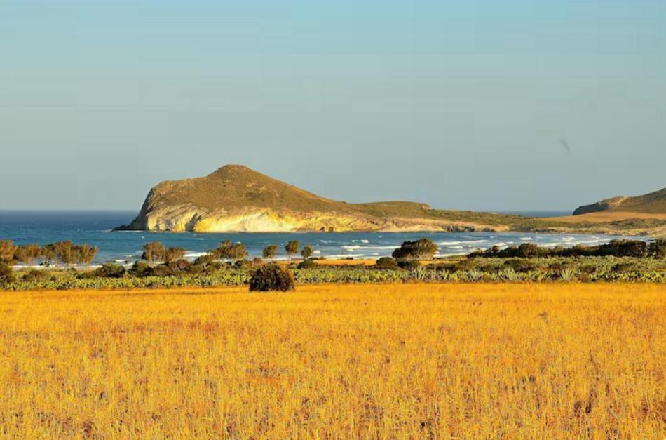 Loft primera línea playa, Cabo de Gata, Wifi Lägenhet Retamar  Exteriör bild